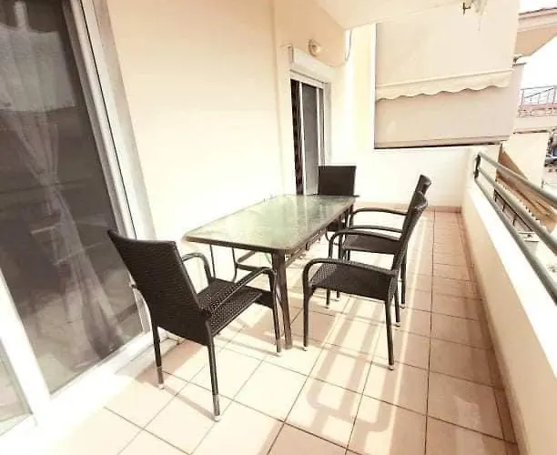 Kostas Néa Péramos