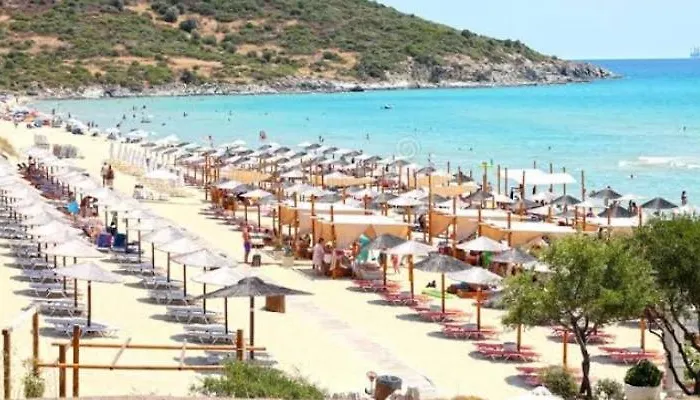 Kostas * Néa Péramos